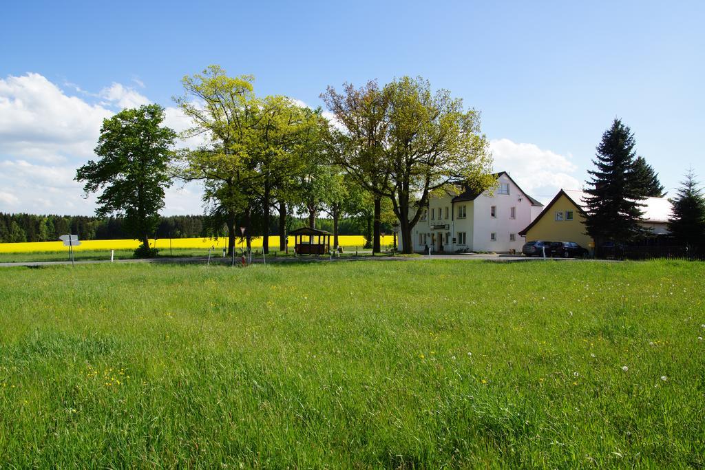 Landpension Bielatal - Raum Luaran gambar